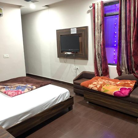 Hotel Sukhman Residency Амритсар Экстерьер фото