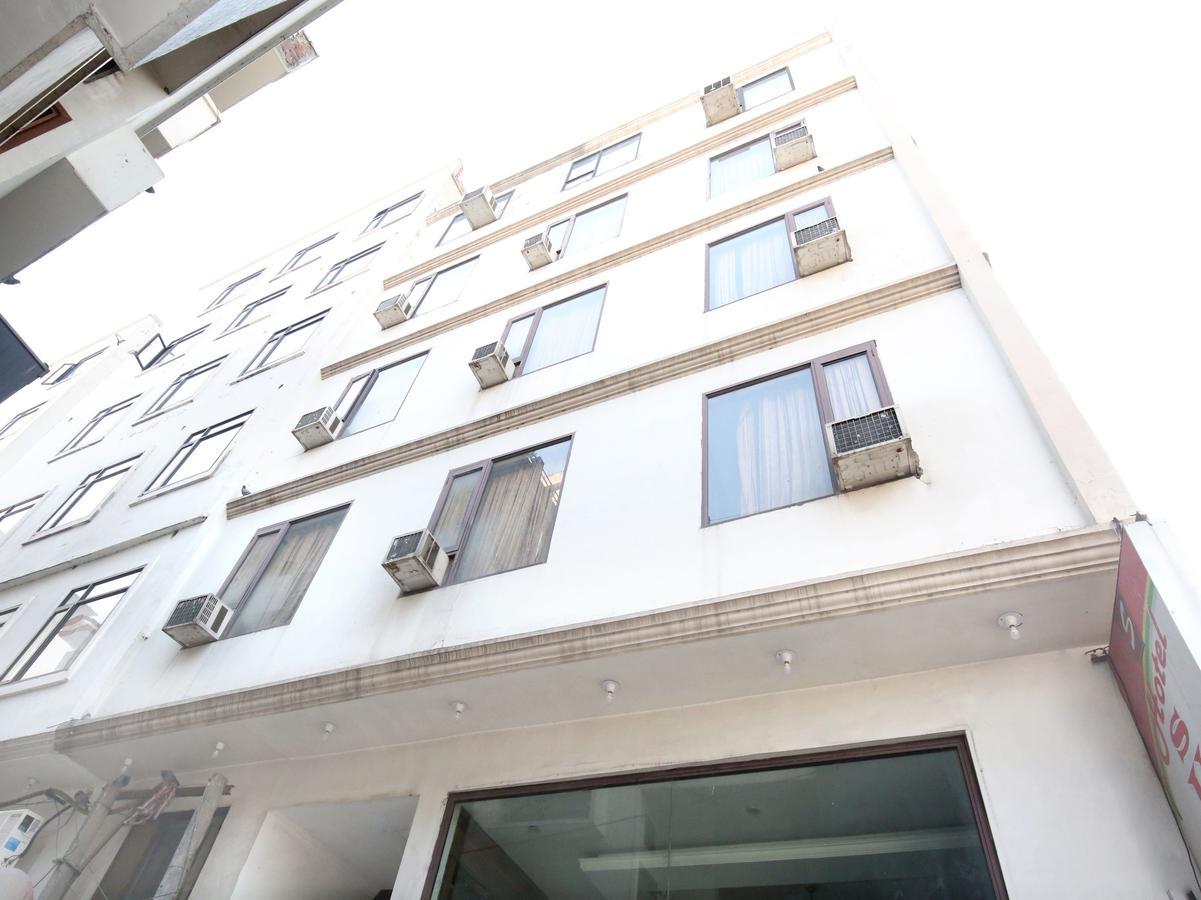 Hotel Sukhman Residency Амритсар Экстерьер фото